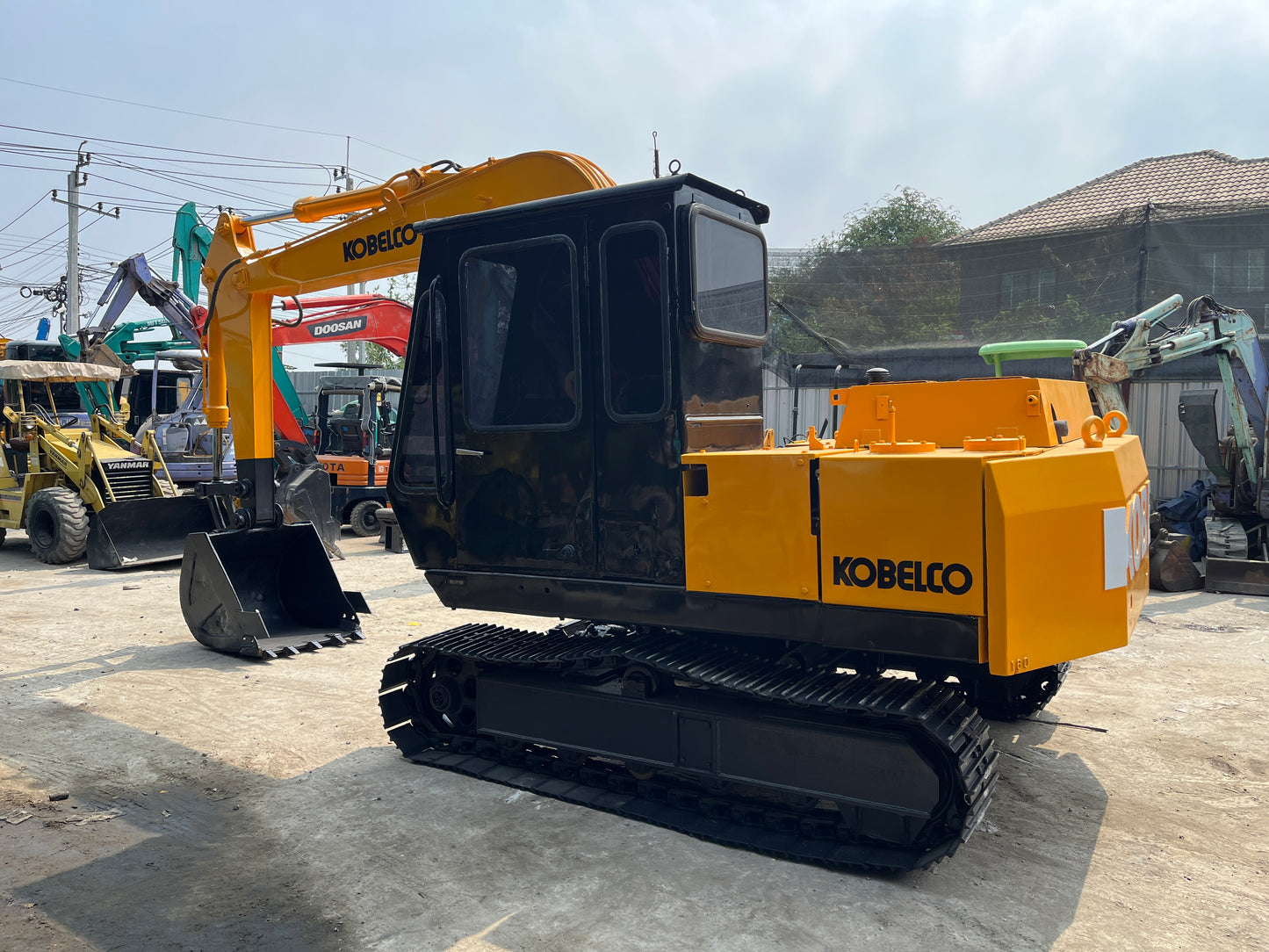 Kobelco SK05