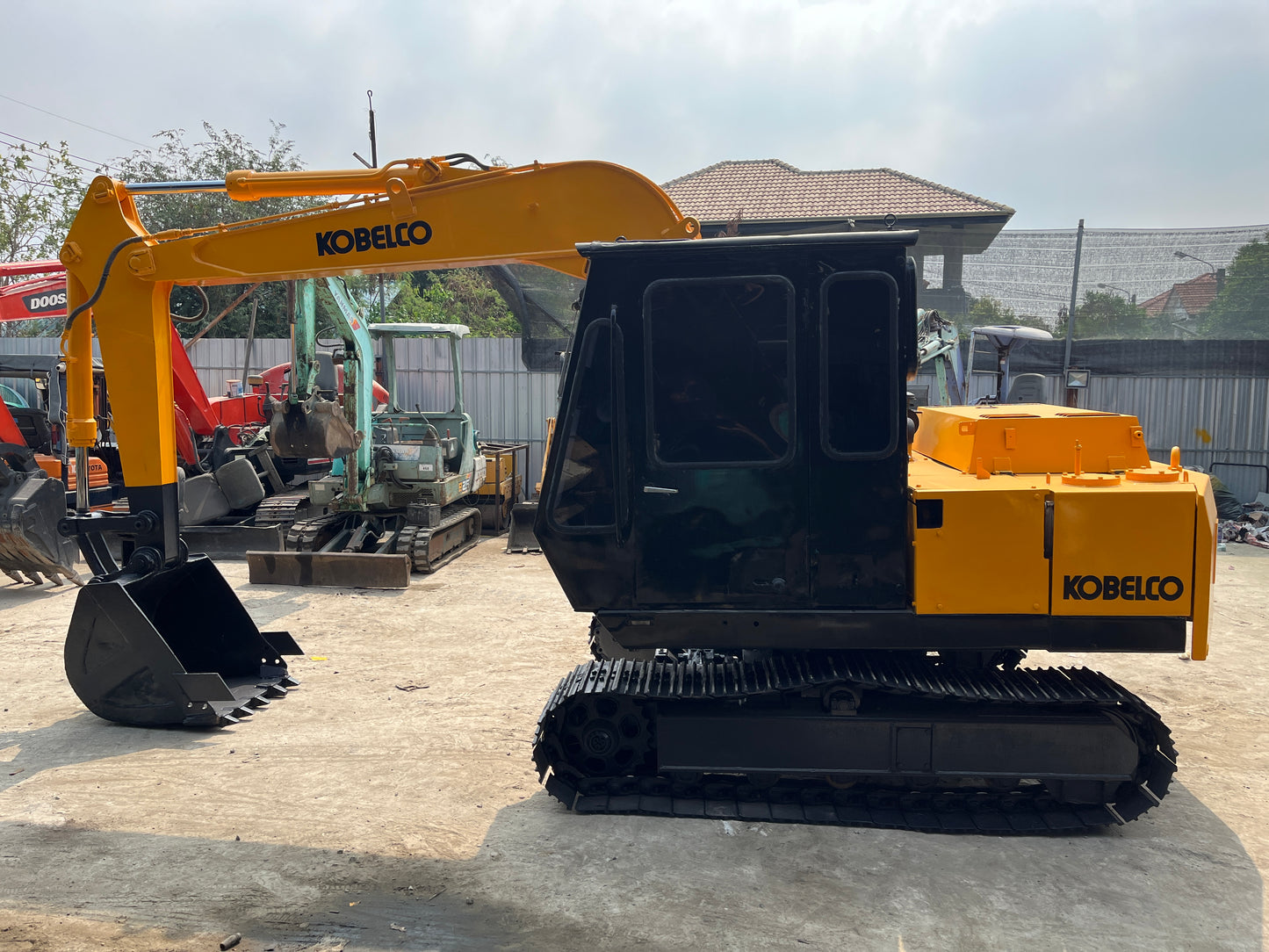 Kobelco SK05