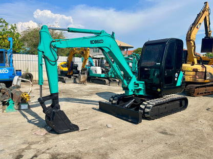 Kobelco SK045