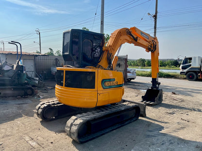Hitachi EX55UR