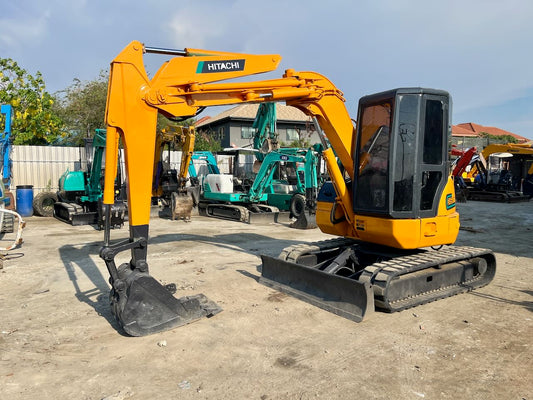 Hitachi EX55UR