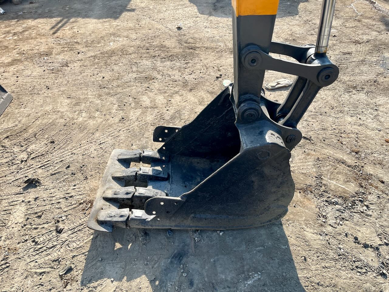 Hitachi EX55UR