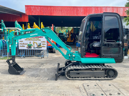 Komatsu PC15-3