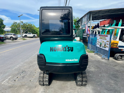 Komatsu PC15-3