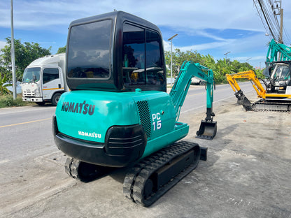Komatsu PC15-3
