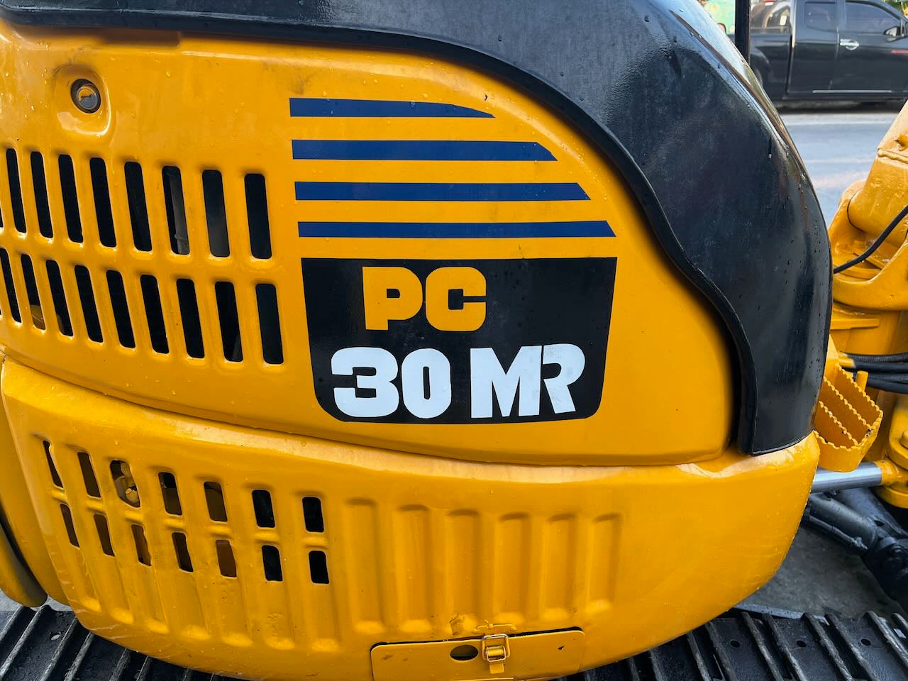 Komatsu PC30MR-1