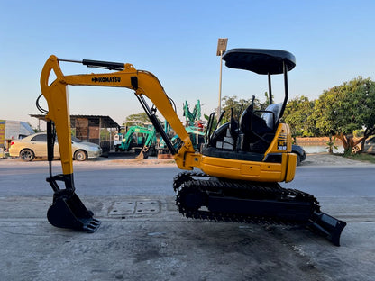 Komatsu PC30MR-1
