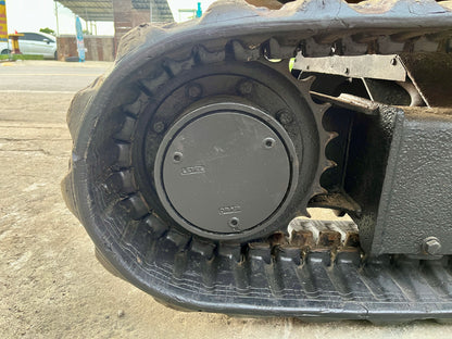Komatsu PC28UU-2E