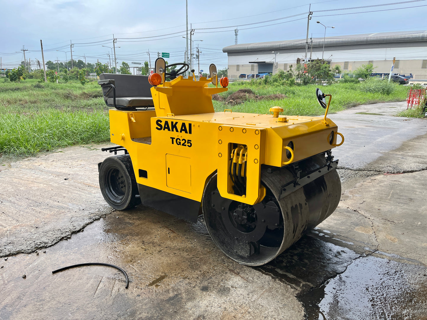 Sakai TG25