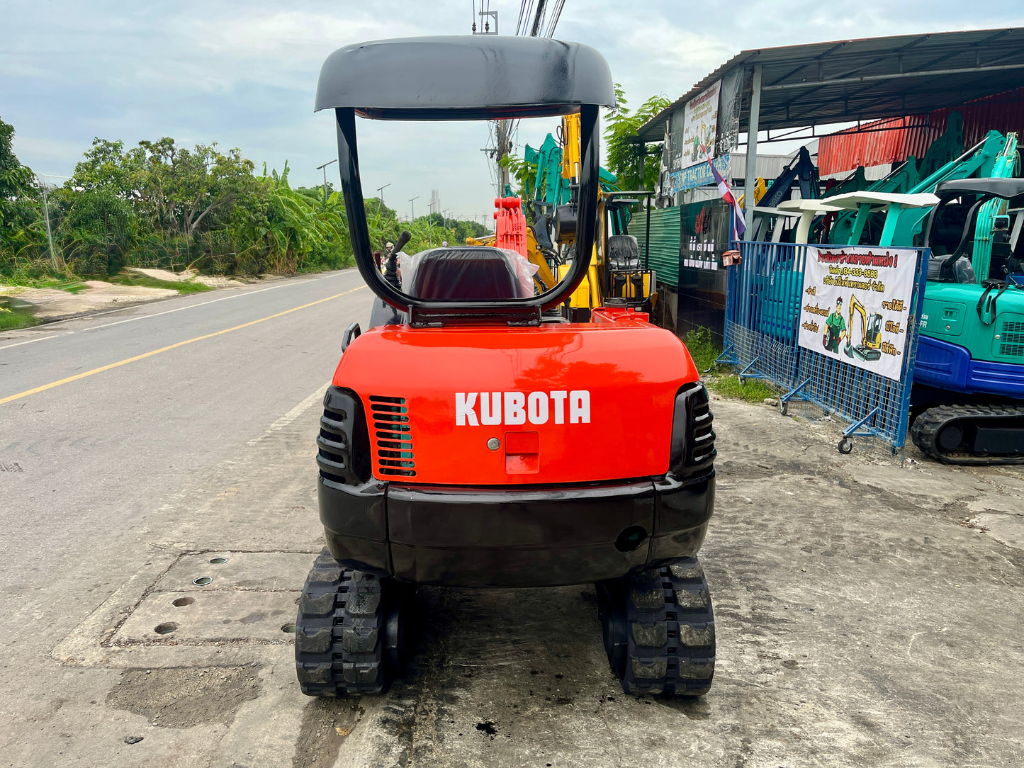 Kubota K-025