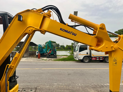 Komatsu PC28UU-2E