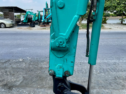 Komatsu PC27R-8