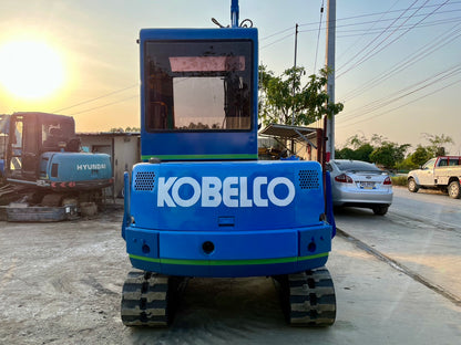 Kobelco SK032