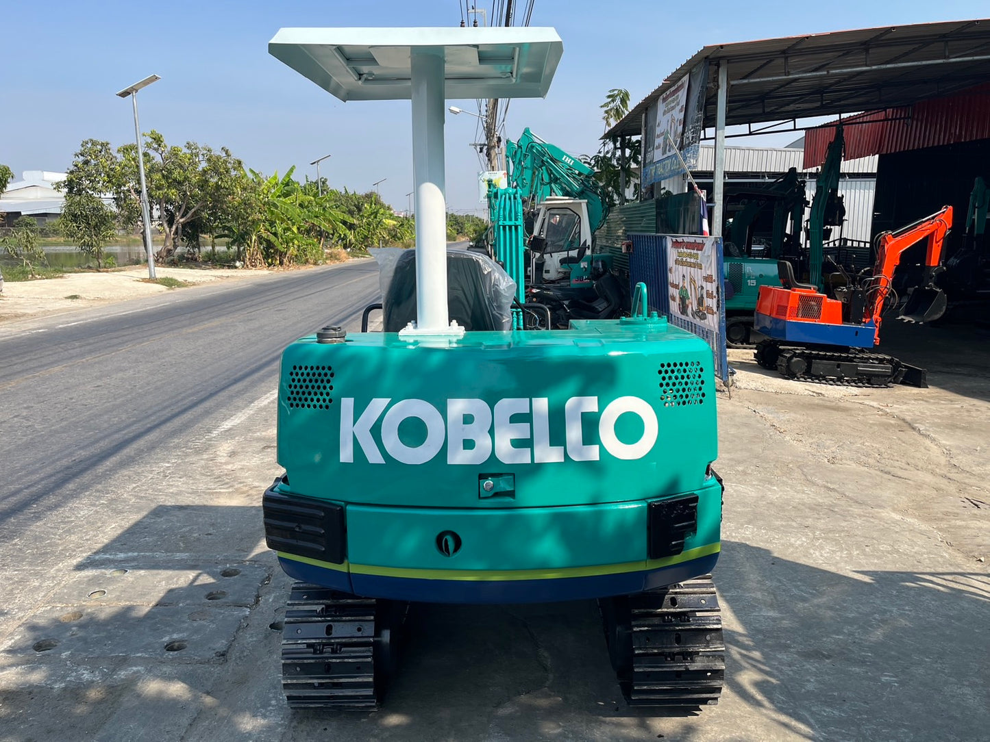 Kobelco SK024