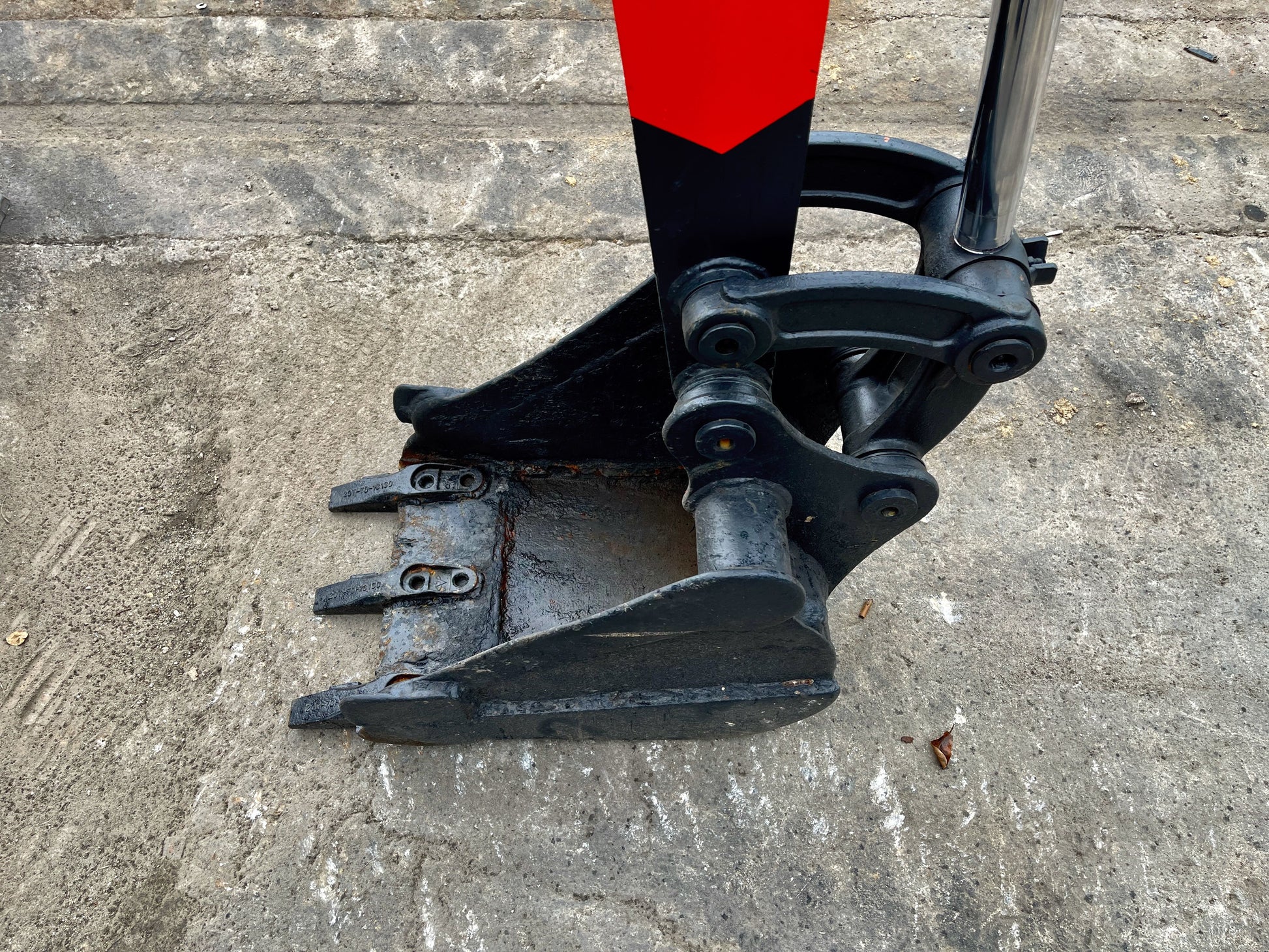 Kubota KH-60 - บุ้งกี๋