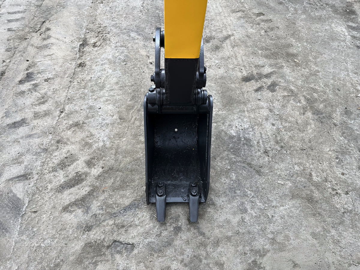 Komatsu PC15MR-1 - บุ้งกี๋