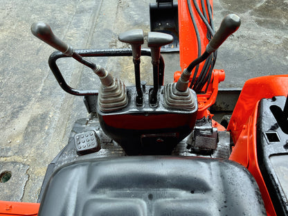 Kubota U-20 - ชุดคอนโทรล