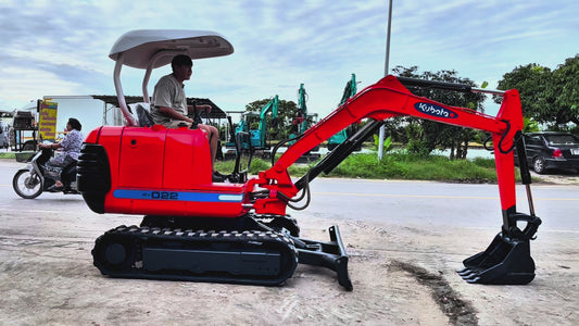 Kubota K-022
